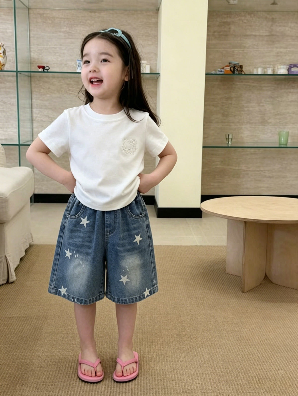2026 Summer Girls' Korean Style Hollow Embroidery Slim-Fit Short-Sleeve T-Shirt Designer Regular Shoulder Trendy Top