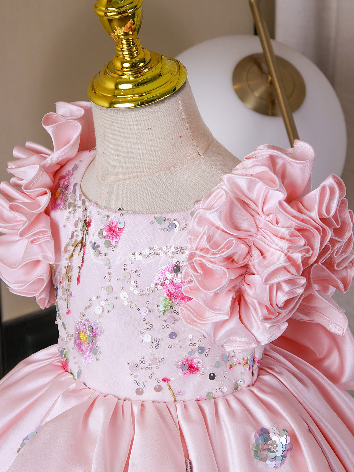 2026 New Pink Kidsren's Dress Birthday Princess Dress Piano Performance Flower Girl Baby One-Year-Old Dress
