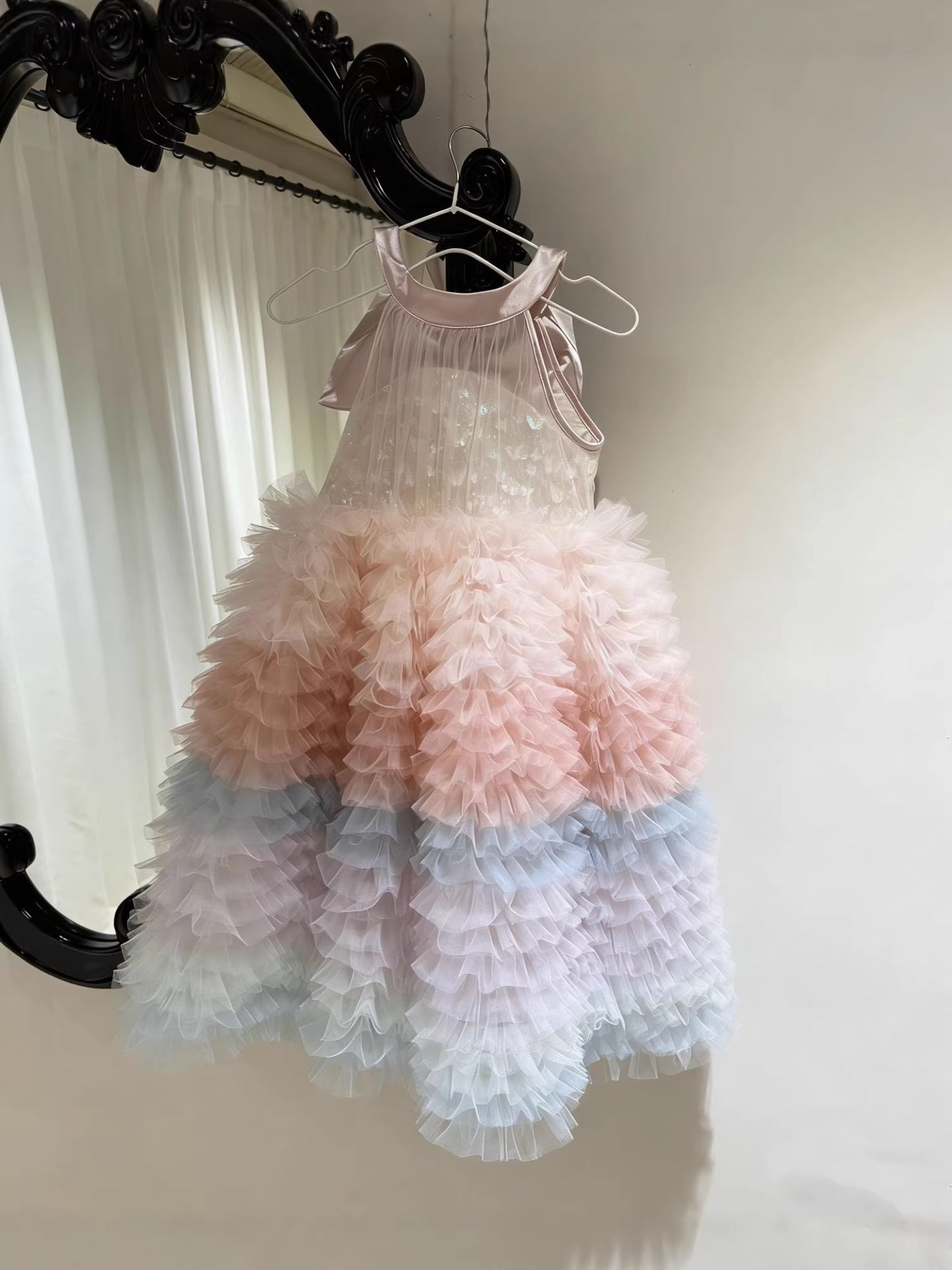 Girls' Gradient Mesh Cake Skirt Summer Halter Neck Sleeveless Princess Dress Children's Birthday Dress Stylish Puffy Skirt
