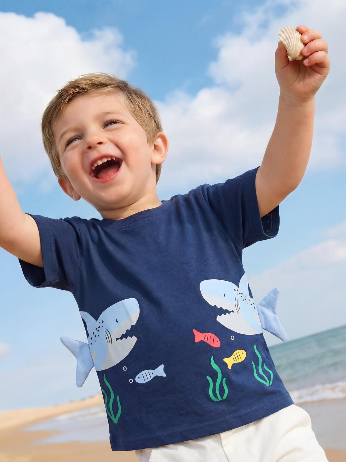 26 New Summer Style Boys' Short-Sleeved T-Shirts, European and American Fashionable Shark Print Kidsren's Round-Neck T-Shirts, Cross-Border Supply of Kidsren's Clothing