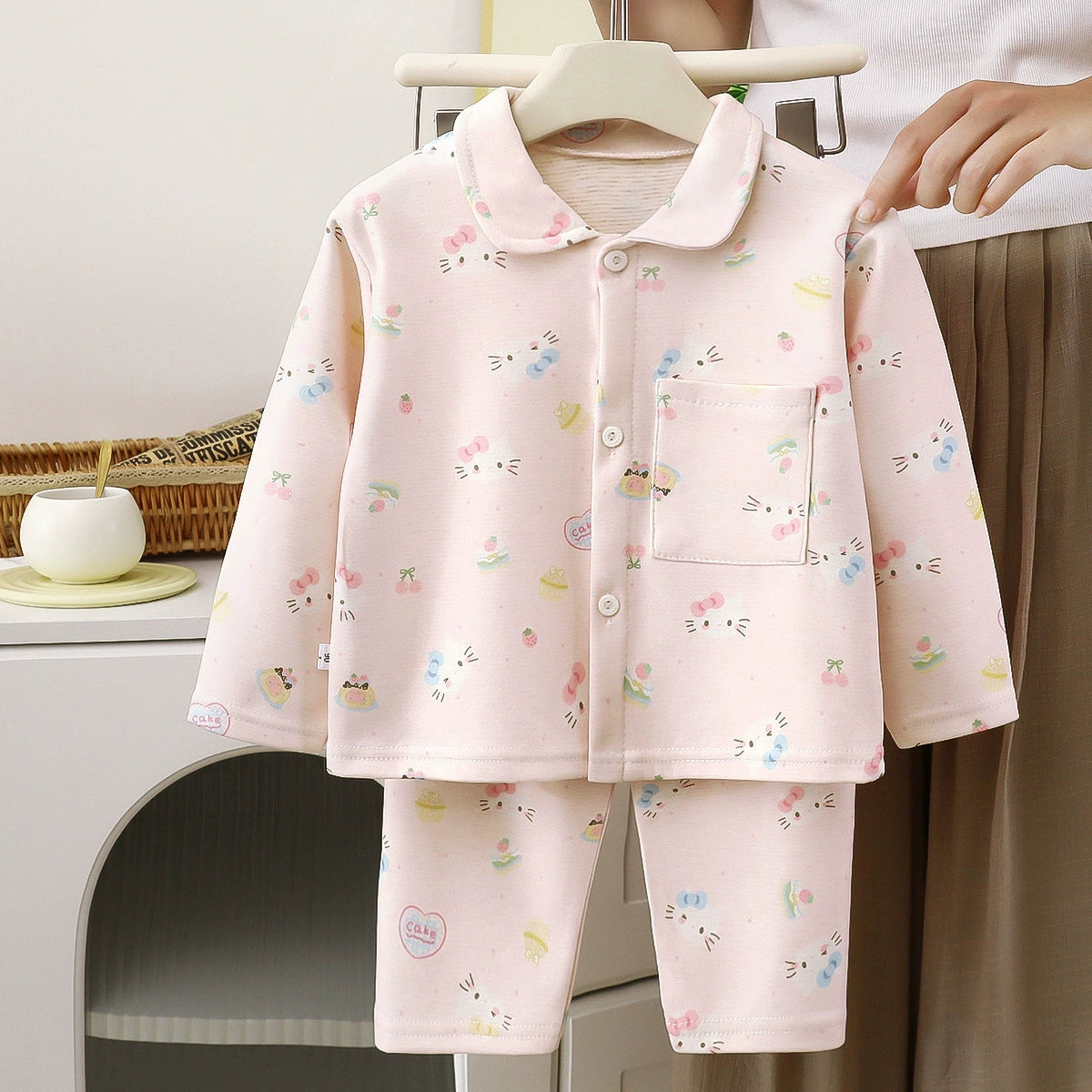 Children's Autumn and Winter Pajamas, Boys' and Girls' Wool and Silk Home Wear Set, Toddler's Turn-down Collar Cardigan Two-piece Set