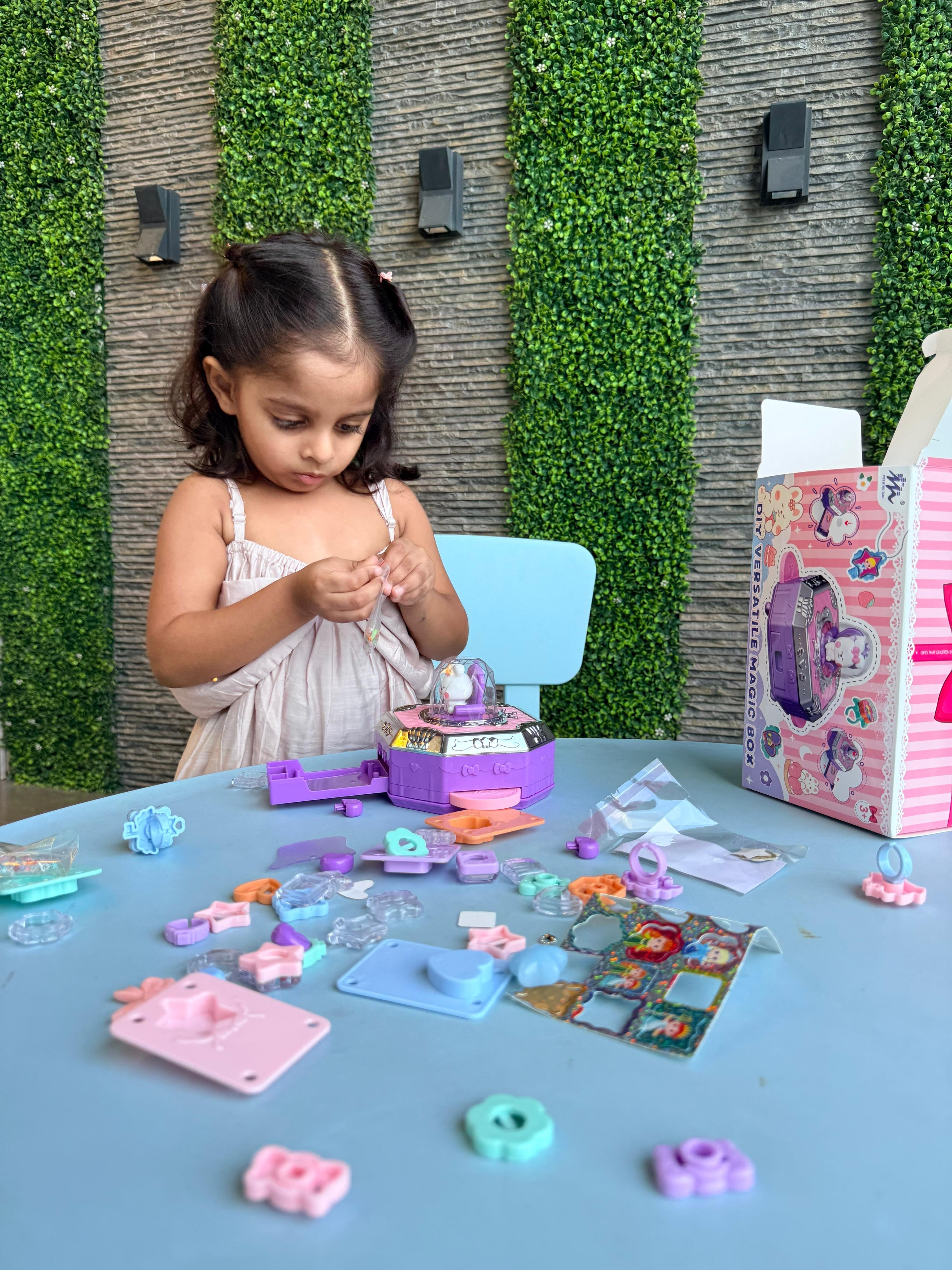 LilDNA Club’s Magic Sticker Machine Toy!