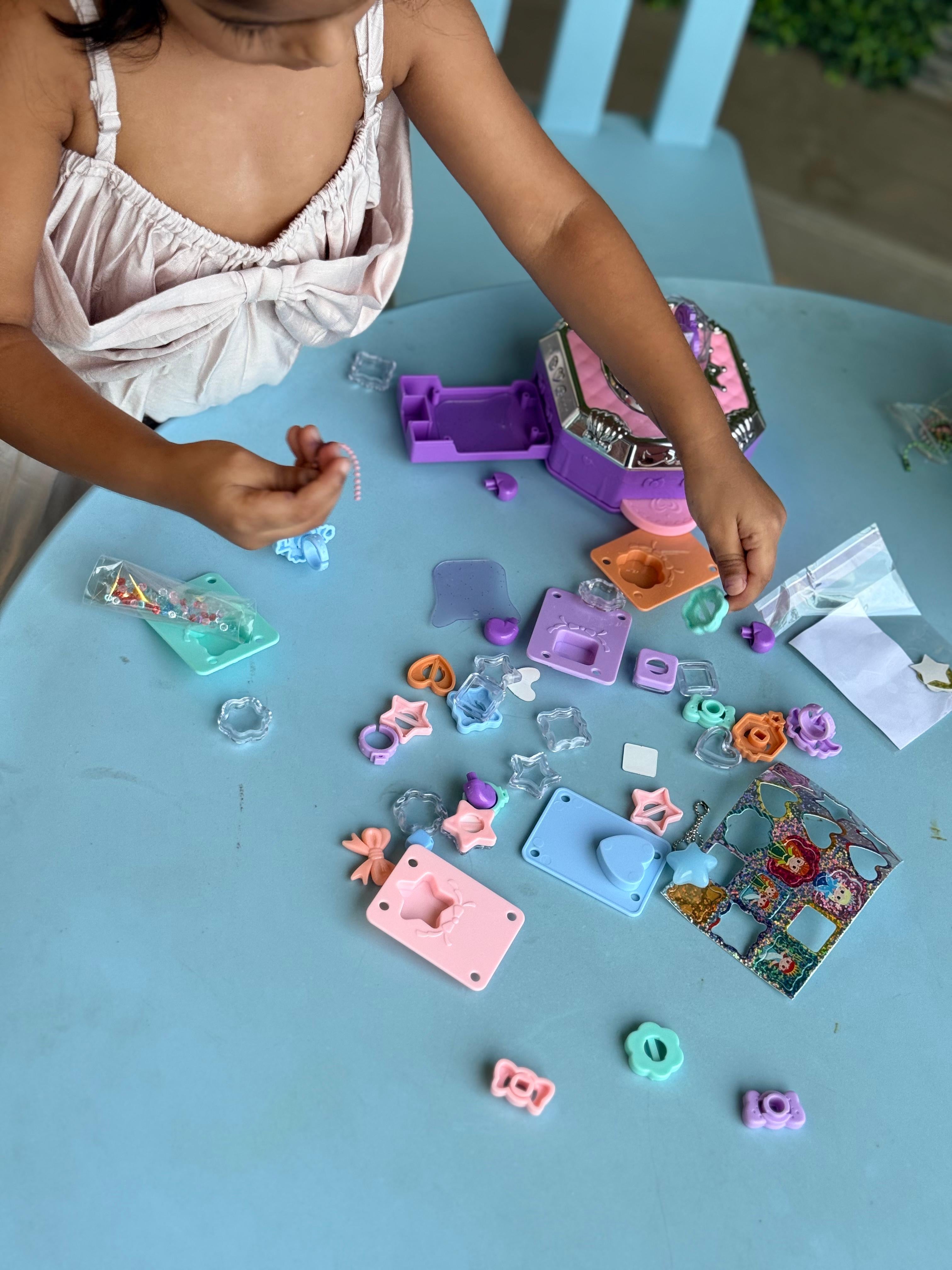 LilDNA Club’s Magic Sticker Machine Toy!