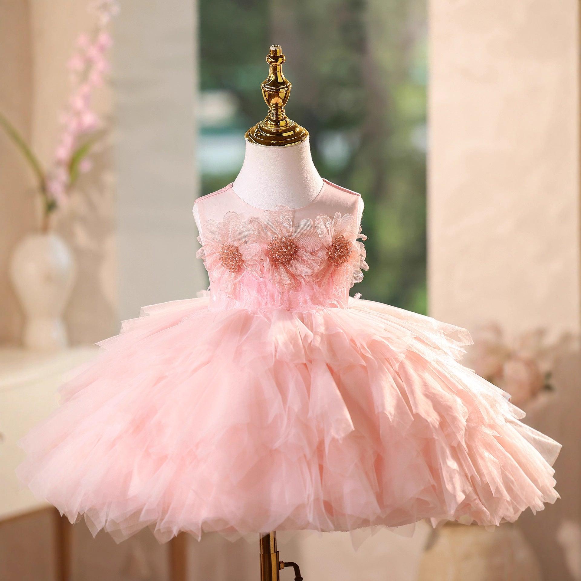 Children's Birthday First Birthday Princess Dress Light Luxury Niche 2026 New Model Host Flower Girl Girl's Piano Performance Dress