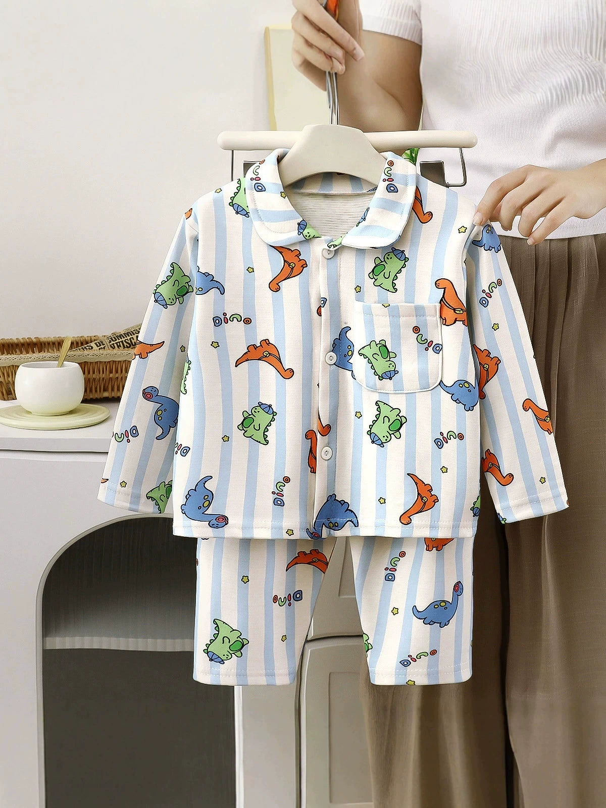 Children's Autumn and Winter Pajamas, Boys' and Girls' Wool and Silk Home Wear Set, Toddler's Turn-down Collar Cardigan Two-piece Set