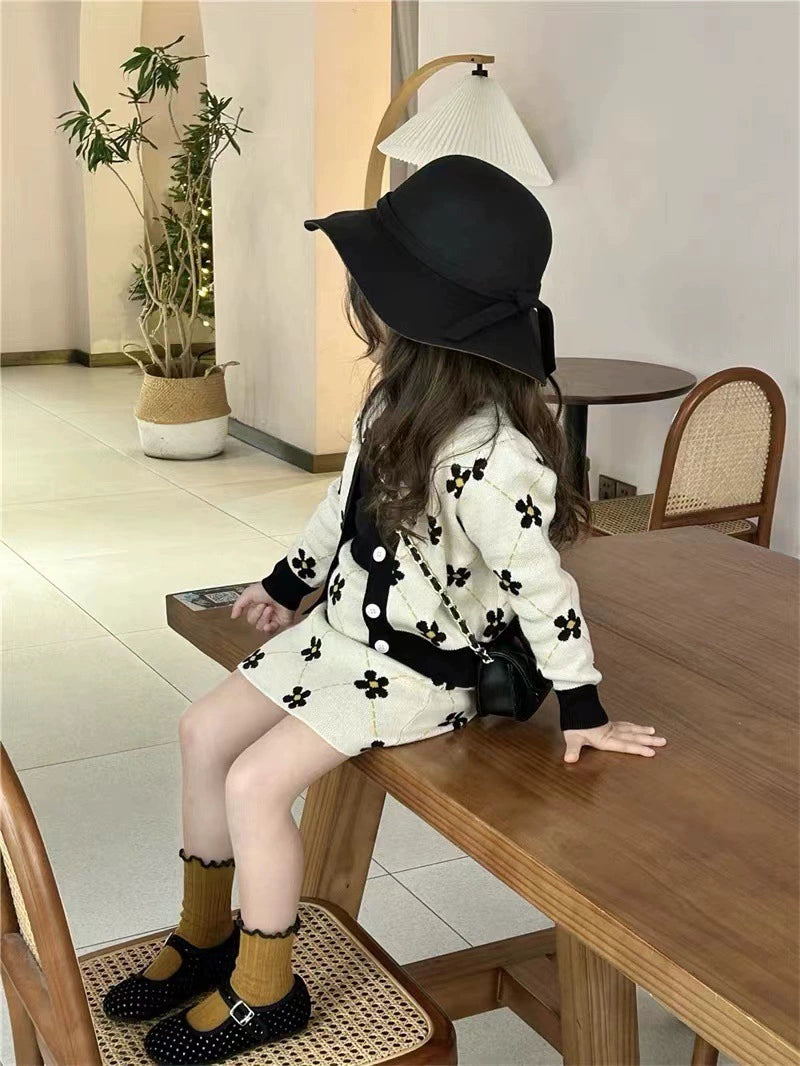 Korean Children's Clothing for Girls, Small Chanel-Style Sweater Set, 2026 Spring and Autumn Stylish Floral Cardigan and Skirt Two-Piece Set