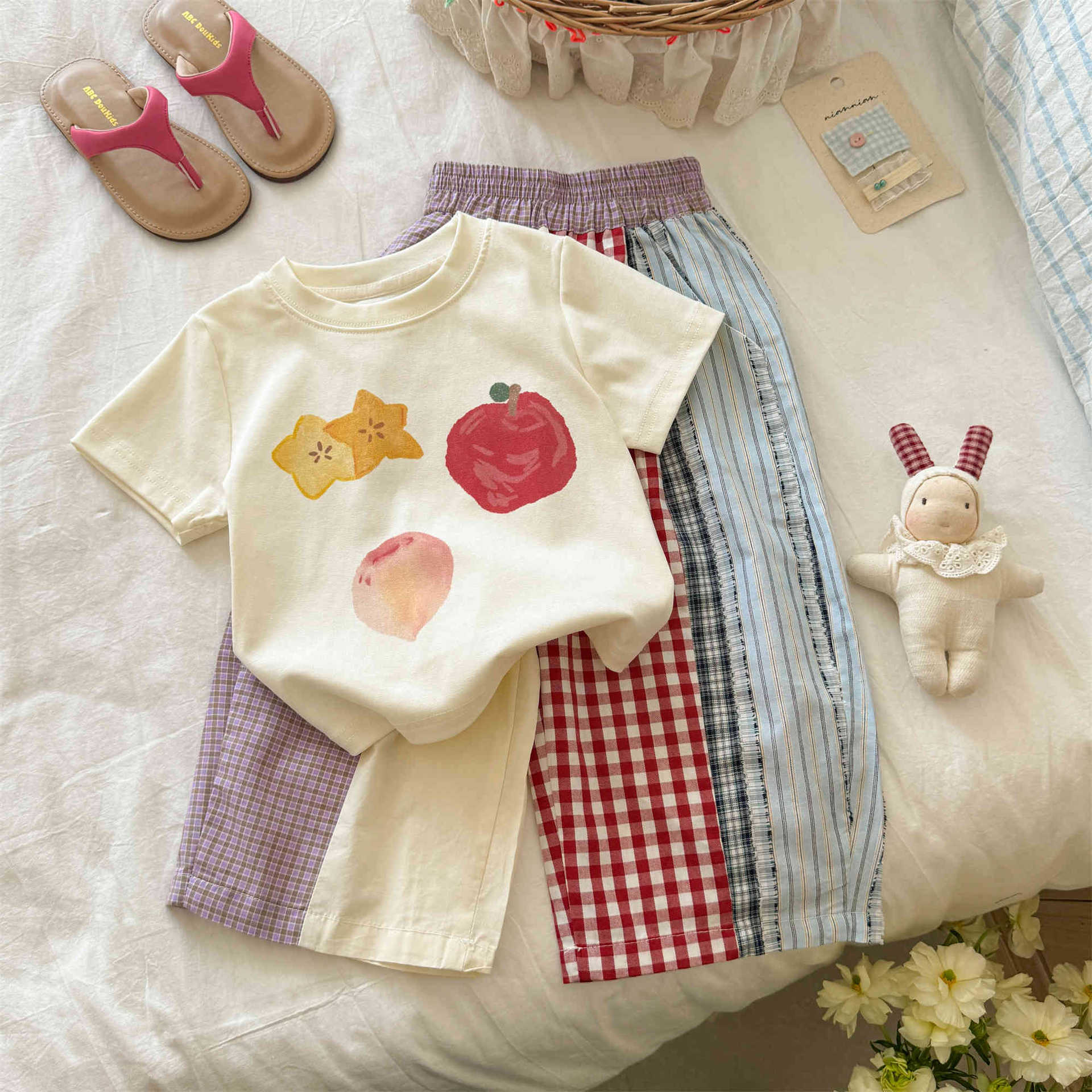 Children's 2026 Summer New Versatile Cute Stylish Crew Neck Cartoon Print Girls' Short Sleeve T-Shirt Top