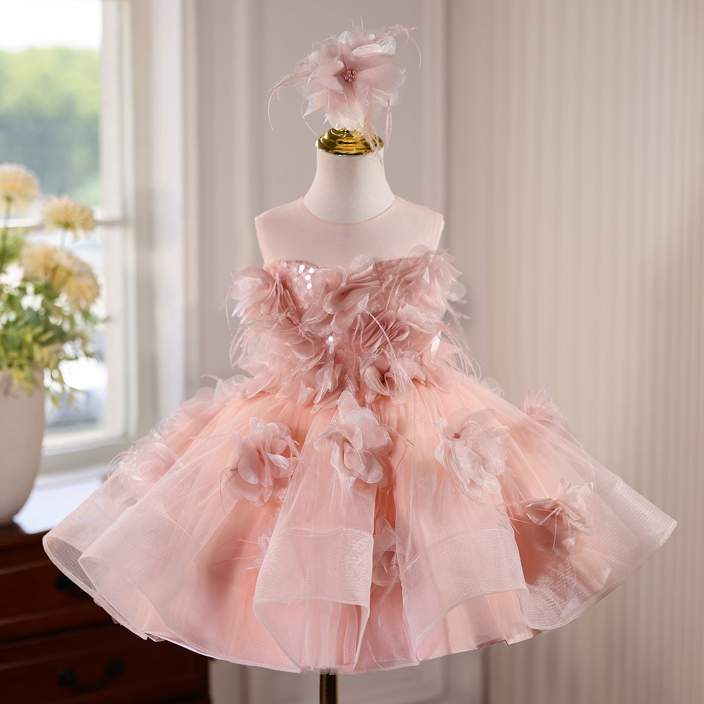 Children's One-Year-Old Dress, Princess Dress, Fashionable Catwalk Performance Dress, Piano Performance Dress, Girl Host Evening Dress