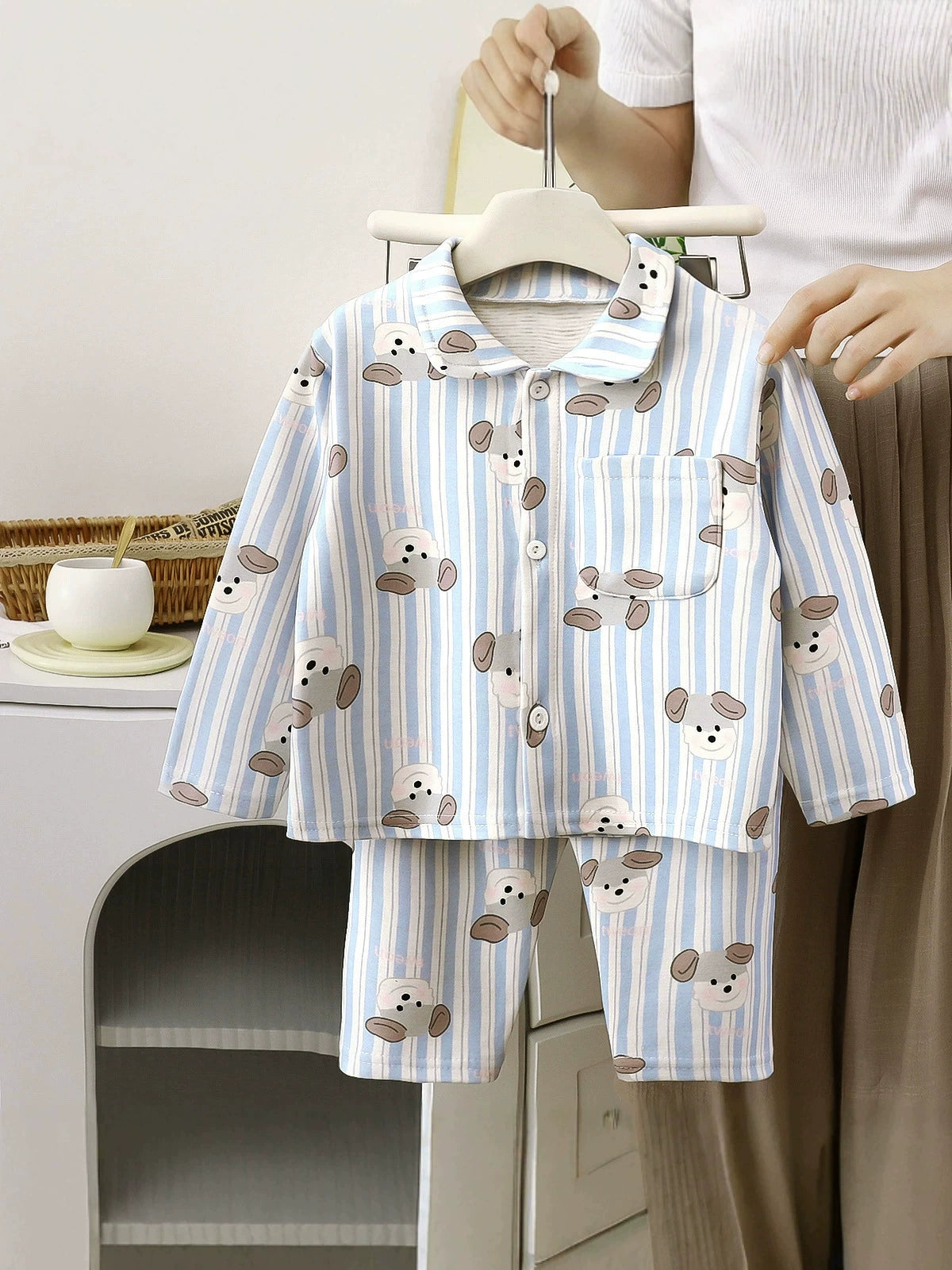 Children's Autumn and Winter Pajamas, Boys' and Girls' Wool and Silk Home Wear Set, Toddler's Turn-down Collar Cardigan Two-piece Set