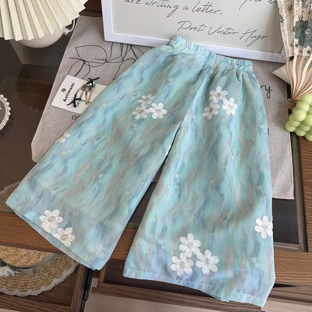 Summer Girls suit Guofeng 2025 New Embroidered Lace Vest Top Wide Leg Pants New Chinese Two-piece Set