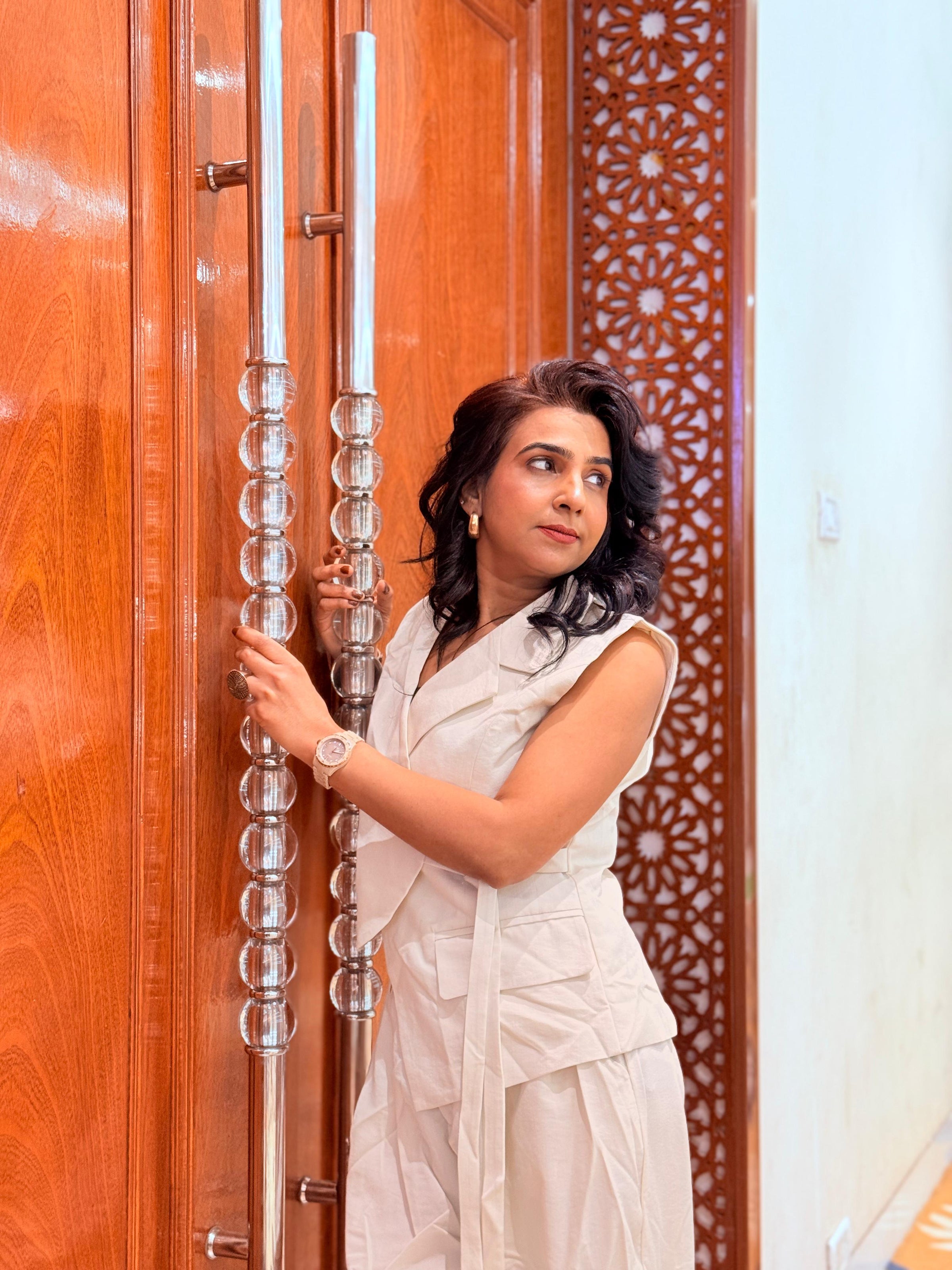 ✨ Dimorra Club – White Elegant Co-ord Set ✨